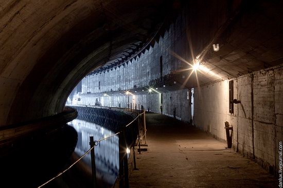 base submarina subterrânea em Balaklava, Crimeia, Ucrânia foto 9