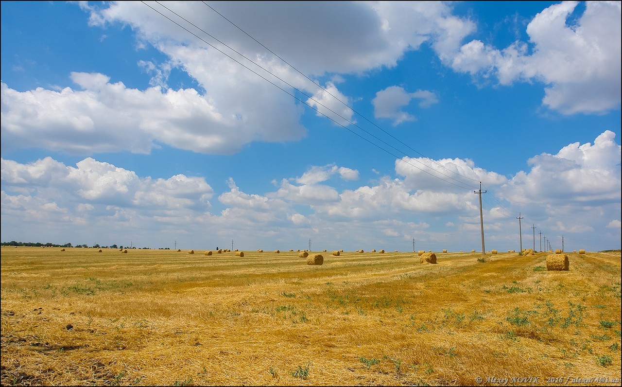 One hot summer day near Berdyansk · Ukraine travel blog