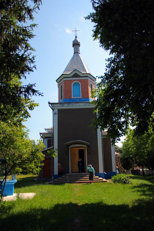 Chernivtsi (Chernovtsy) Ukraine region (oblast) churches 2nd photo