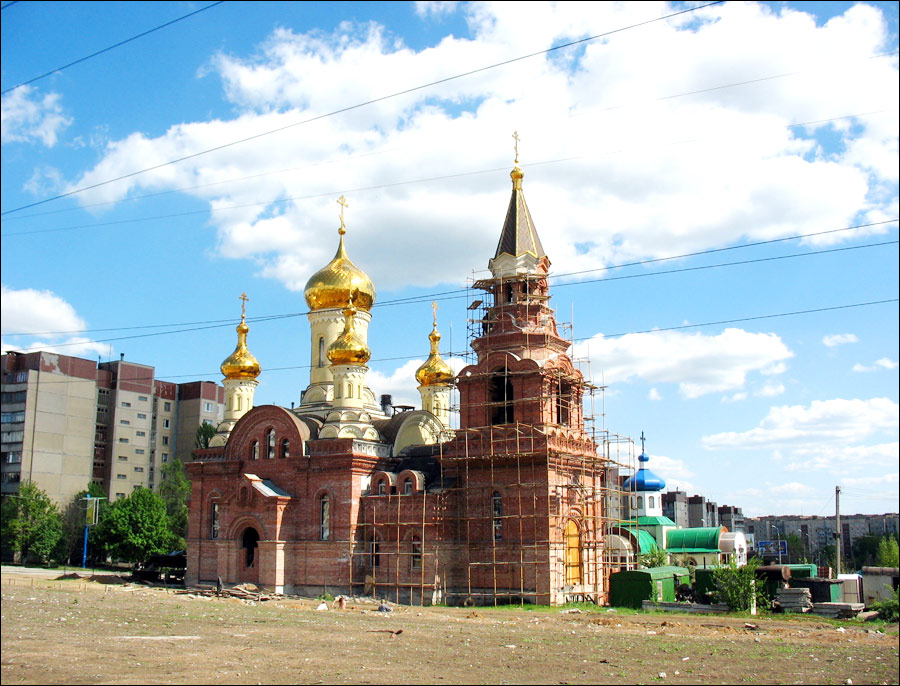 Donetsk Ukraine city church 2nd photo