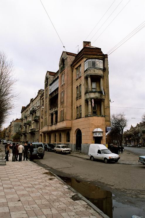 Lviv (Lvov) Ukraine city architecture 5th photo