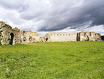 Ivano-Frankivsk oblast medieval castle remains