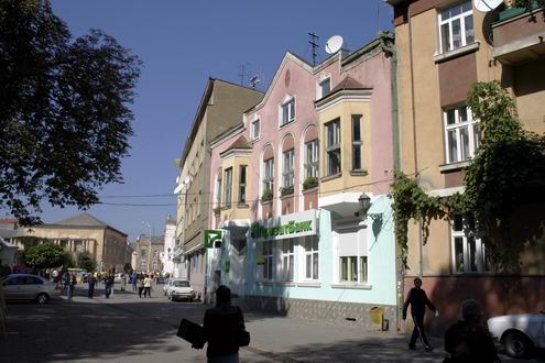 УЖГОРОД Uzhgorod-ukraine-city-views-21