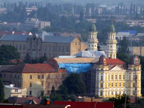 УЖГОРОД Uzhgorod-ukraine-city-views-26