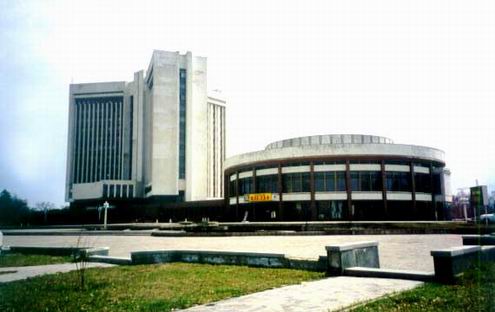 Vinnitsa (Vinnytsia) Ukraine city streets 5th photo