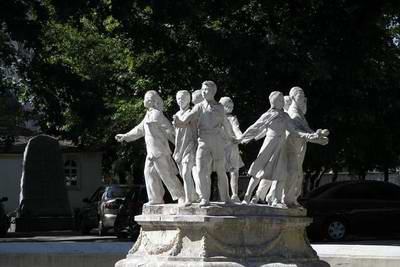 Zaporozhye (Zaporizhia) Ukraine city monuments 3rd photo