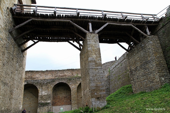 Ancient Khotyn fortress view 5