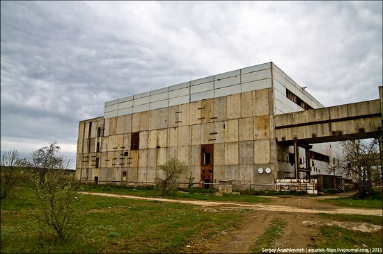 Abandoned Crimean nuclear power plant view 3