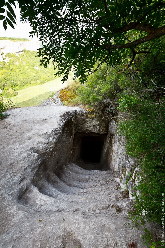 Eski-Kermen - medieval underground fortress-city view 5