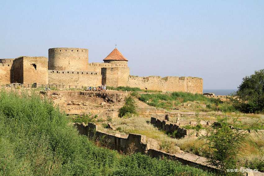 Premium Photo  Akkerman fortress medieval castle near the sea stronghold  in ukraine ruins of the citadel of the bilhoroddnistrovskyi fortress  ukraine one of the largest fortresses in eastern europe