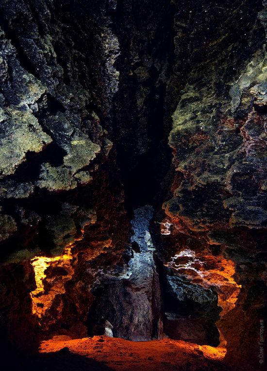 Gorgeous underground universe of Mlynki cave, Ukraine view 17