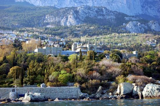 Vorontsov Palace, Alupka, Crimea, Ukraine view 12