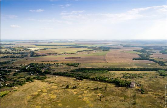 Climbing the 250 meter tower, Kharkov oblast, Ukraine photo 14