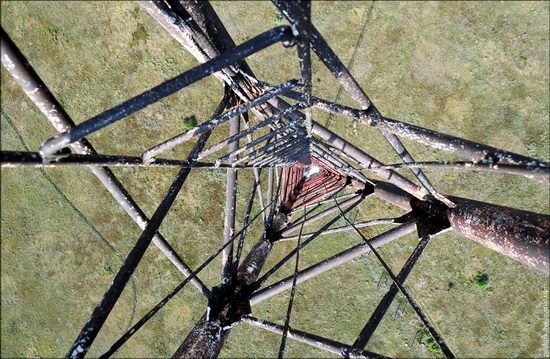 Climbing the 250 meter tower, Kharkov oblast, Ukraine photo 7