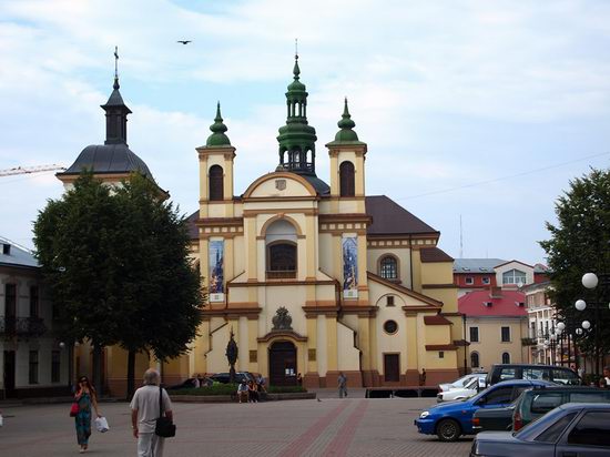 Ivano-Frankivsk city, Ukraine photo 17