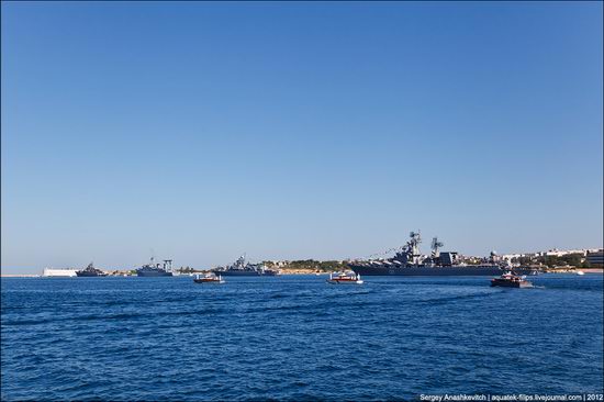 The parade on the day of the Navy in Sevastopol photo 2