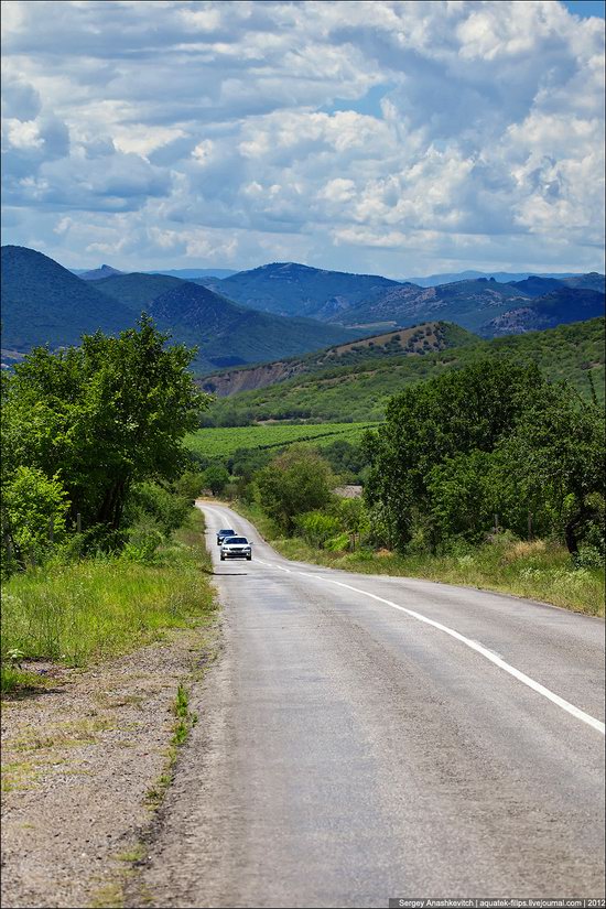 Picturesque landscapes of Crimea, Ukraine photo 16