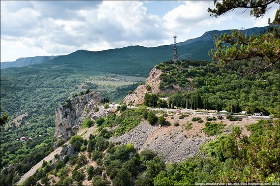 Picturesque landscapes of Crimea, Ukraine photo 3