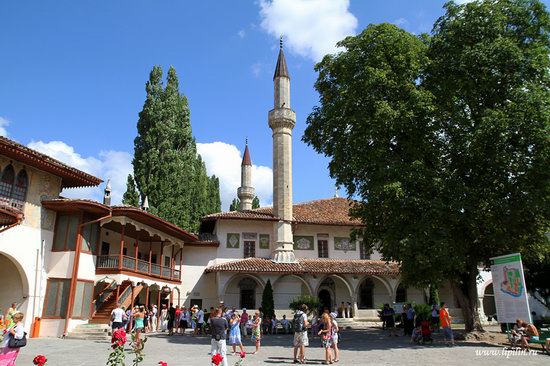 Khan's Palace, Bakhchisaray, Crimea, Ukraine photo 1