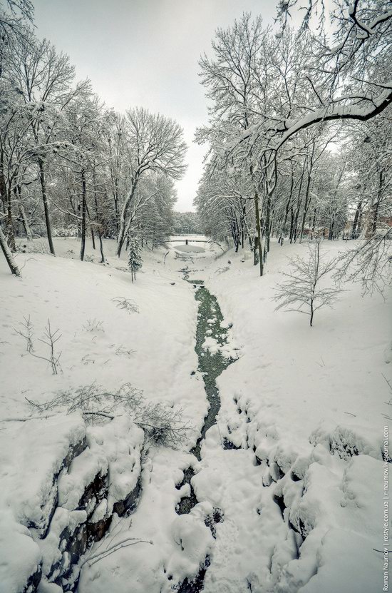 Snowy Alexandria park, Bila Tserkva, Ukraine photo 15