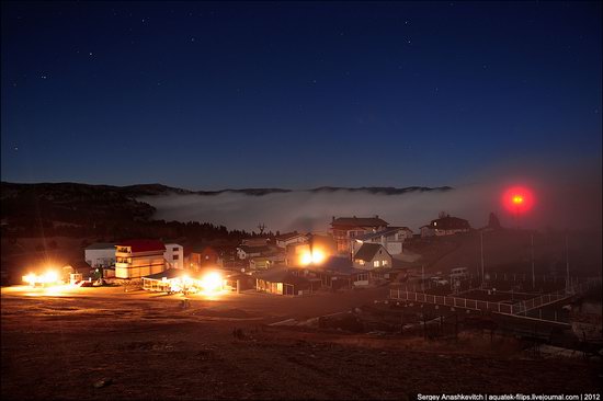 Ai-Petri - foggy and windy peak, Crimea, Ukraine photo 10