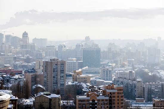 Kiev, capital of Ukraine, after snowfall photo 2