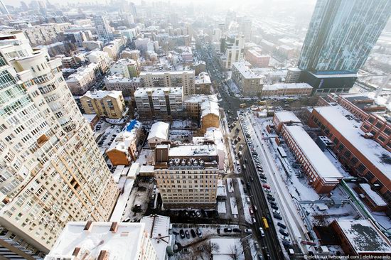 Kiev, capital of Ukraine, after snowfall photo 21