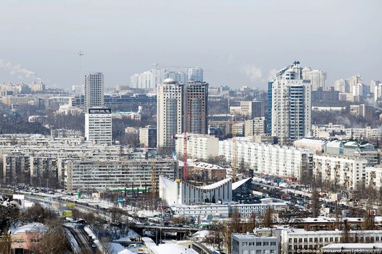 Kiev, capital of Ukraine, after snowfall photo 7