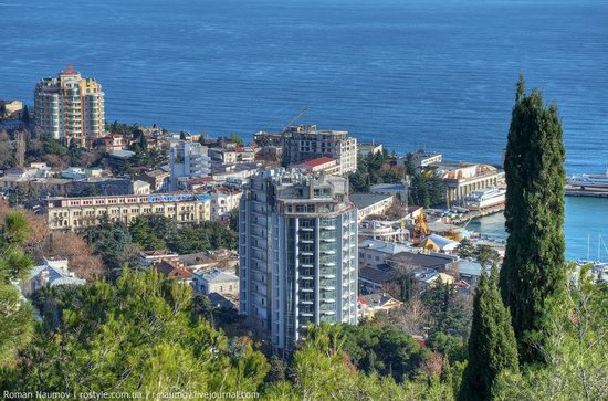 Winter Yalta, Crimea, Ukraine photo 20