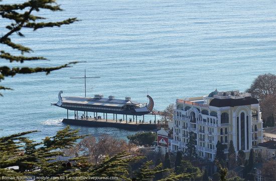 Winter Yalta, Crimea, Ukraine photo 21