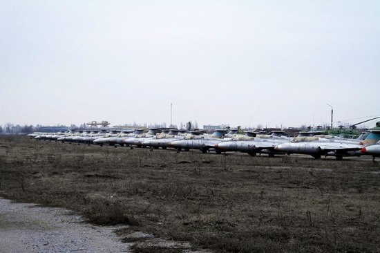 Abandoned flight training center near Zaporozhye, Ukraine photo 11