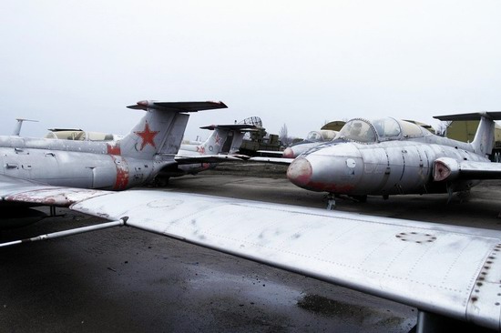 Abandoned flight training center near Zaporozhye, Ukraine photo 17