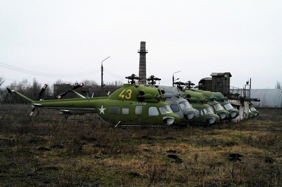 Abandoned flight training center near Zaporozhye, Ukraine photo 20