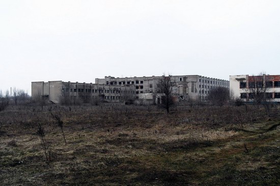 Abandoned flight training center near Zaporozhye, Ukraine photo 5