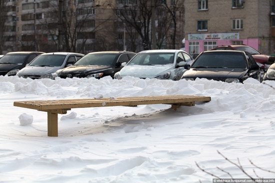 Abnormally heavy snowfall in Kiev, Ukraine photo 1