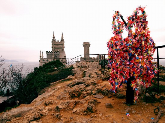 Architectural monument Swallow's Nest and surroundings photo 1