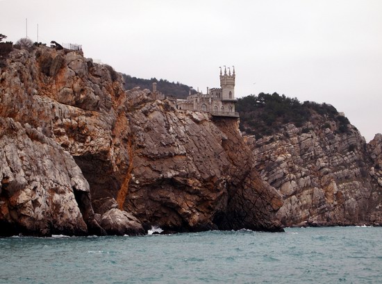 Architectural monument Swallow's Nest and surroundings photo 17