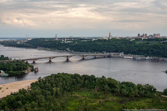 Air balloon flight over Kiev, Ukraine photo 2