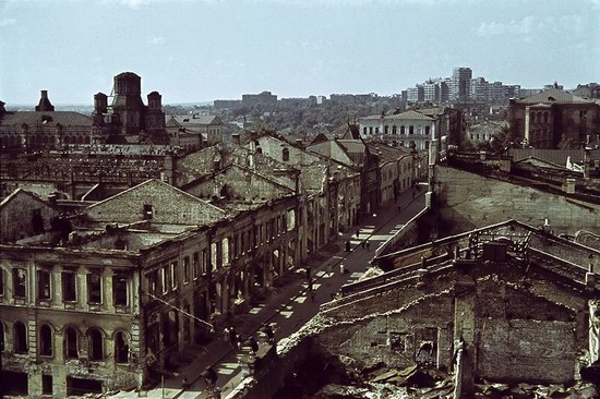 Kharkiv, Ukraine during the German occupation in color, photo 3