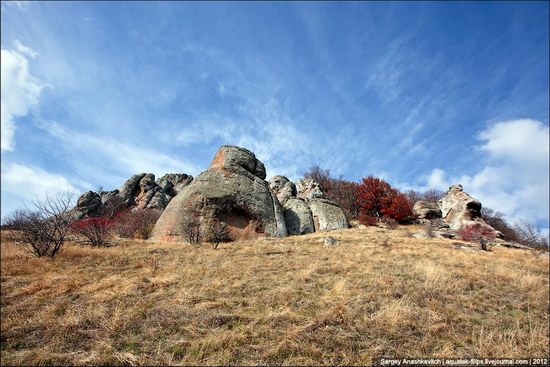 The Valley of Ghosts stone statues, Crimea, Ukraine photo 15