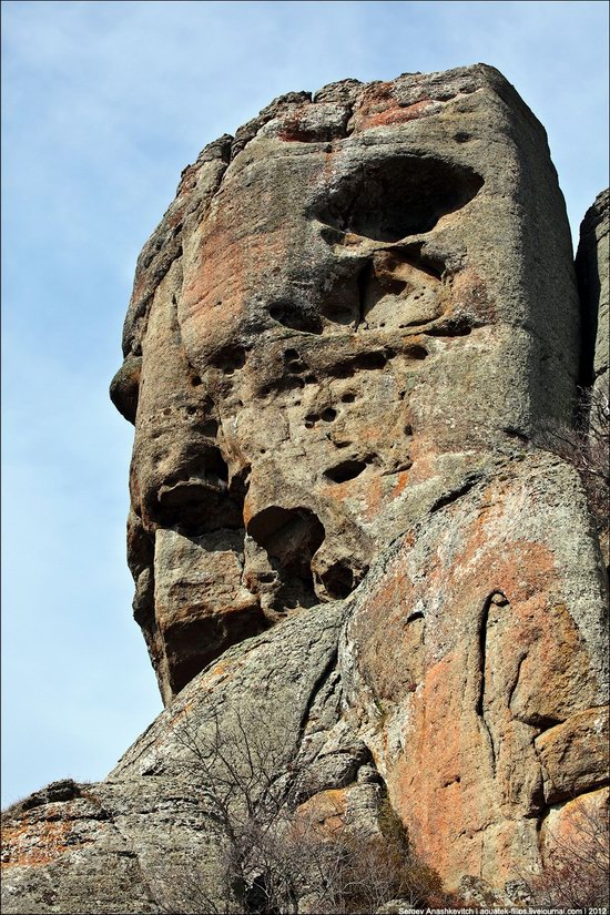 The Valley of Ghosts stone statues, Crimea, Ukraine photo 17