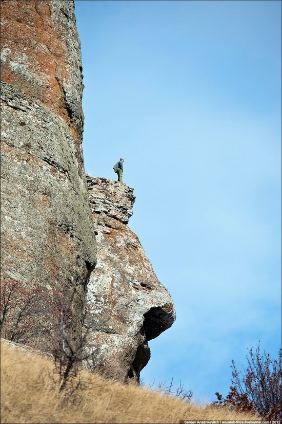 The Valley of Ghosts stone statues, Crimea, Ukraine photo 19