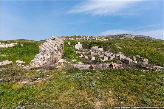 Opuksky Nature Reserve, Crimea, Ukraine photo 6