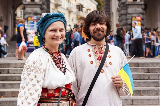 Ukrainians celebrating Independence Day, Kyiv photo 14