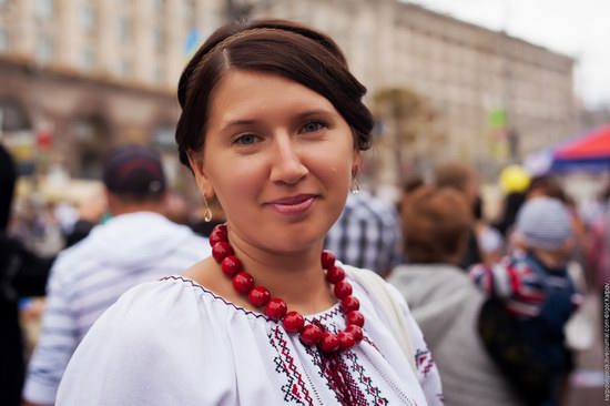 Ukrainians celebrating Independence Day, Kyiv photo 3