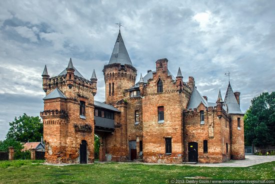 Popov's Castle Estate, Zaporozhye, Ukraine photo 1