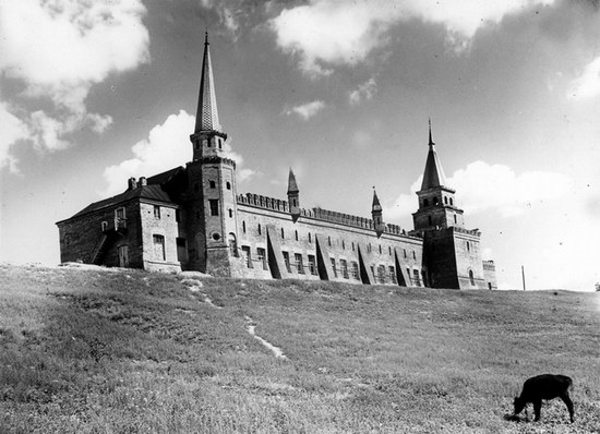 Popov's Castle Estate, Zaporozhye, Ukraine photo 13