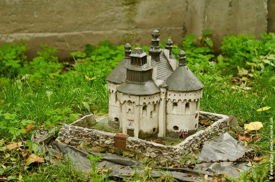 Miniature Fortresses Park in Lviv, Ukraine photo 11