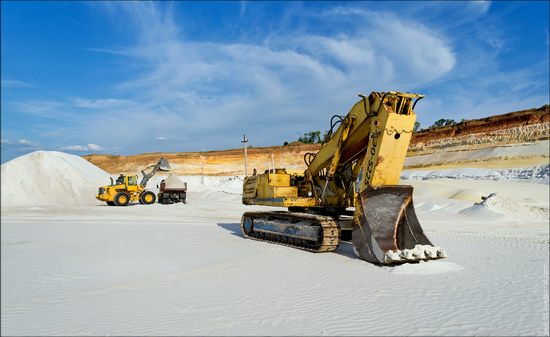 Beautiful quartz quarry in Kharkiv region, Ukraine, photo 13