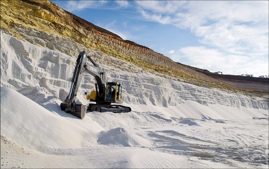 Beautiful quartz quarry in Kharkiv region, Ukraine, photo 16